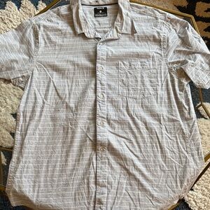 Hurley Men's Gray Striped Button Down Shirt